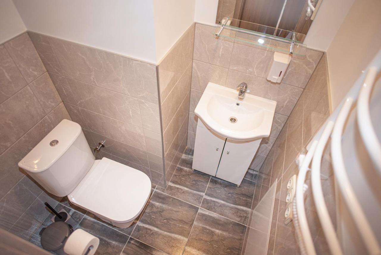 Lapiu Ola Apartment Utena Bagian luar foto