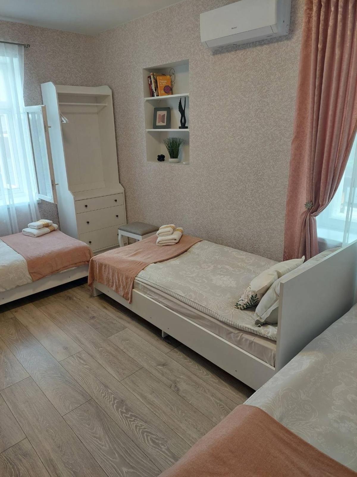 Lapiu Ola Apartment Utena Bagian luar foto